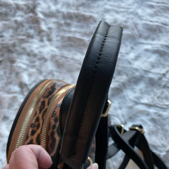 Leopard Print Backpack - Picture 6 of 12